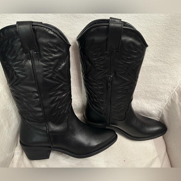 NWOT;Steve Madden Hayward Western Boot In Black⚫️ - Picture 3 of 7